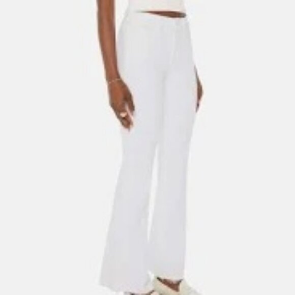 NWT Womens MOTHER The Weekender Fray White Flare Leg Jeans 30 - Picture 1 of 10